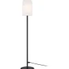 Markslojd Afternoon Golvlampa 128cm Svart/Vit IP44* Golvlampor Utomhus