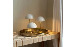 Uppladdningsbara Lampor Inomhus<Dyberg Larsen Along Uppladdningsbar Bordslampa 12/20cm 3 styck + Bricka Beige/Mässing