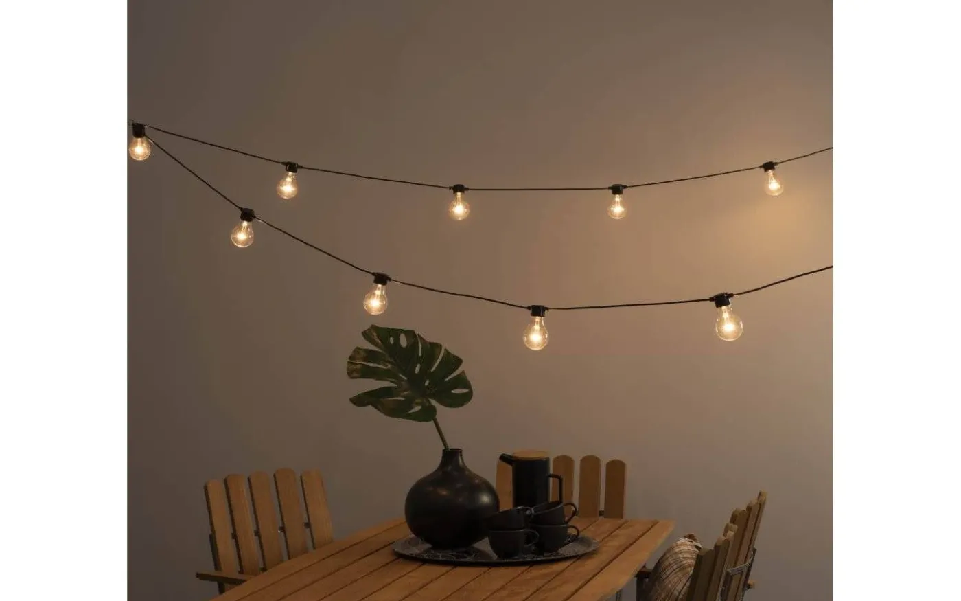 Ambrur Ljusslinga 9,5m 20L Dimbar Svart IP44