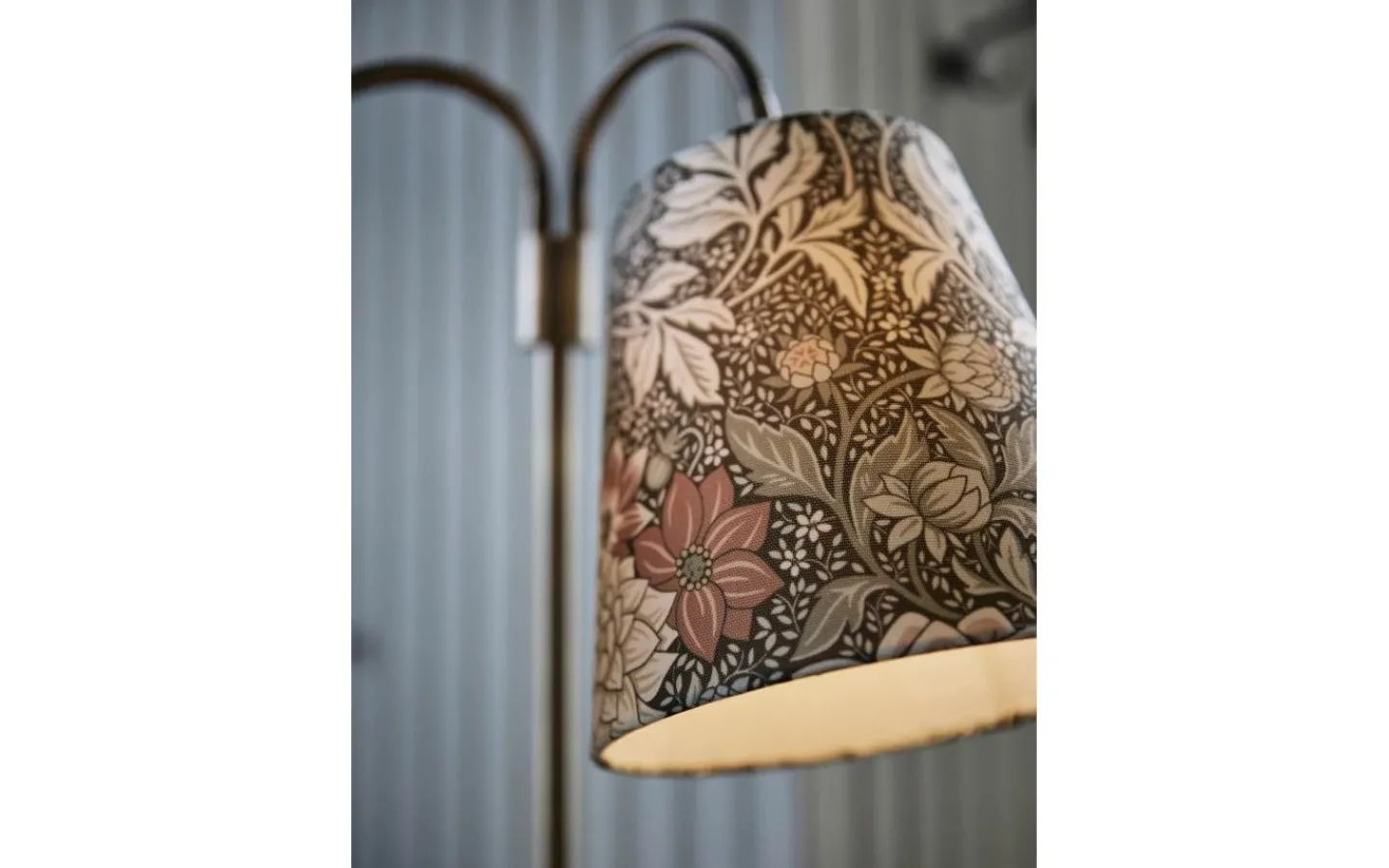 PR Home Amy Golvlampa 150cm Oxid* Klassiska Golvlampor|Golvläslampor