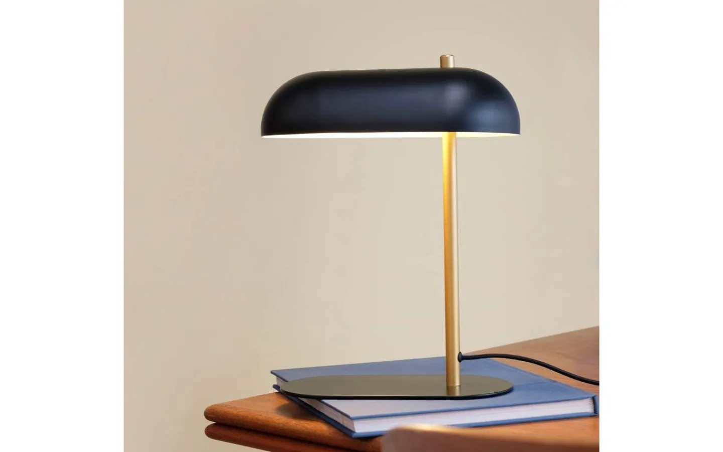 Dyberg Larsen Arch Skrivbordslampa 36cm Mattsvart/Mässing* Skrivbordslampor