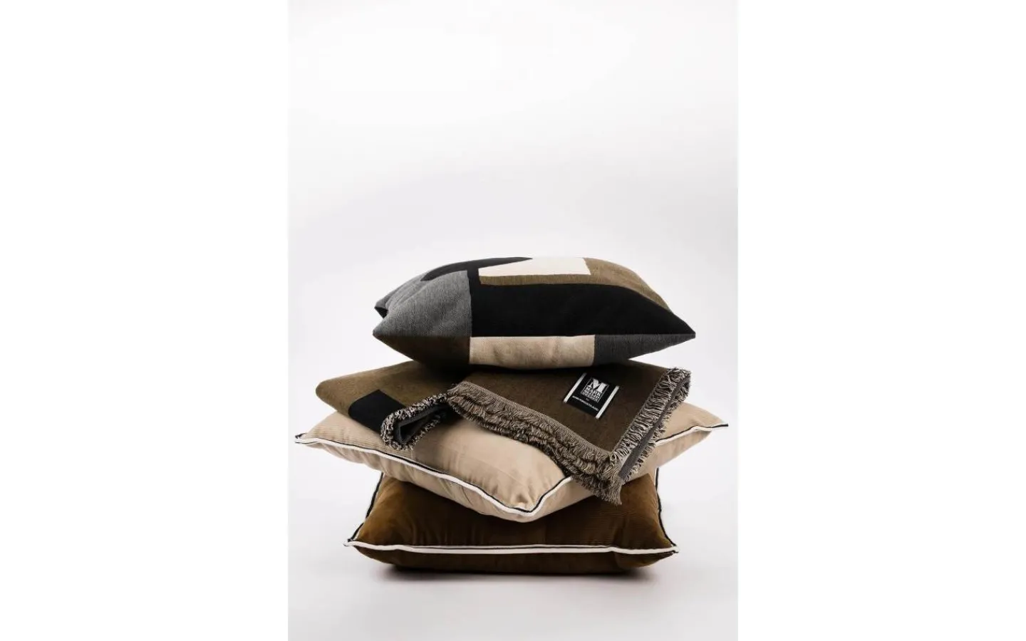 Markslojd Arna Kudde Grön 50x50 cm* Fyllda Kuddar