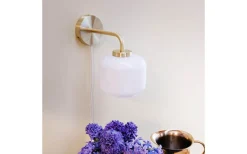 Dyberg Larsen Arp Vägglampa Opal/Mässing* Lampetter|Läslampor