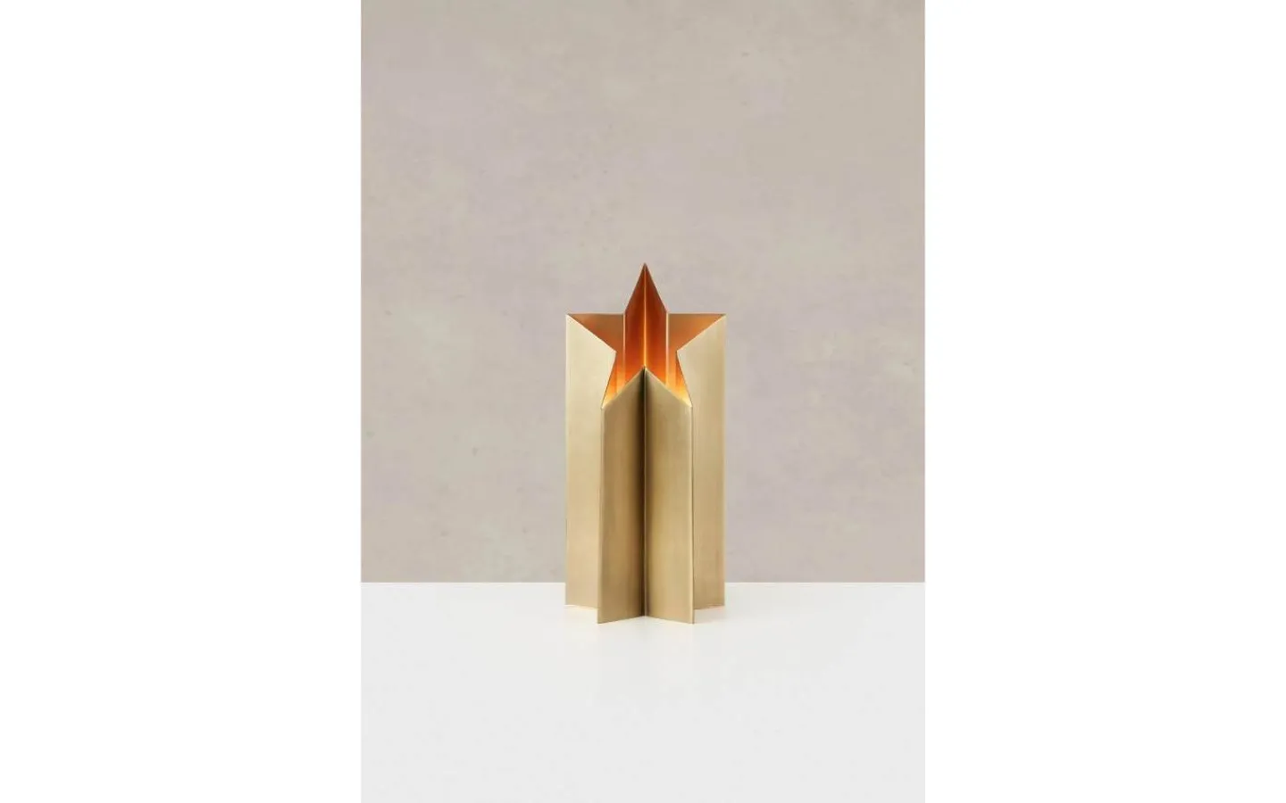 Markslojd Asteri Bordsstjärna 35cm Antik Mässing* Julpynt Inomhus|Inomhusdekorationer 230V