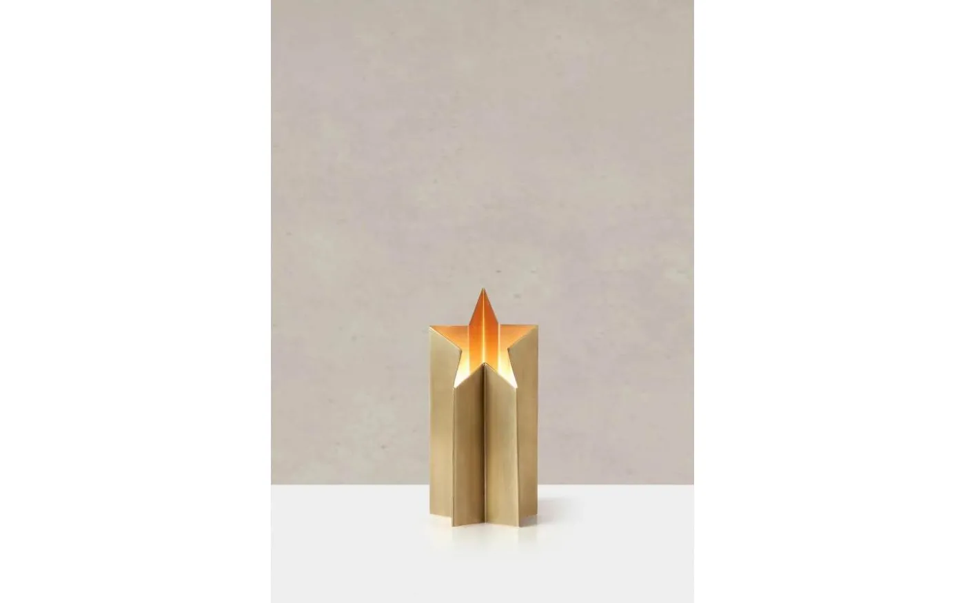 Asteri Bordsstjärna 27cm Antik Mässing