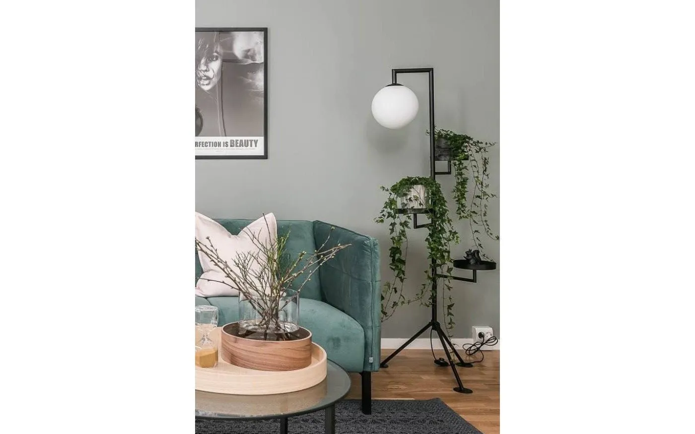 Astoria Golvlampa 153cm G9 Svart