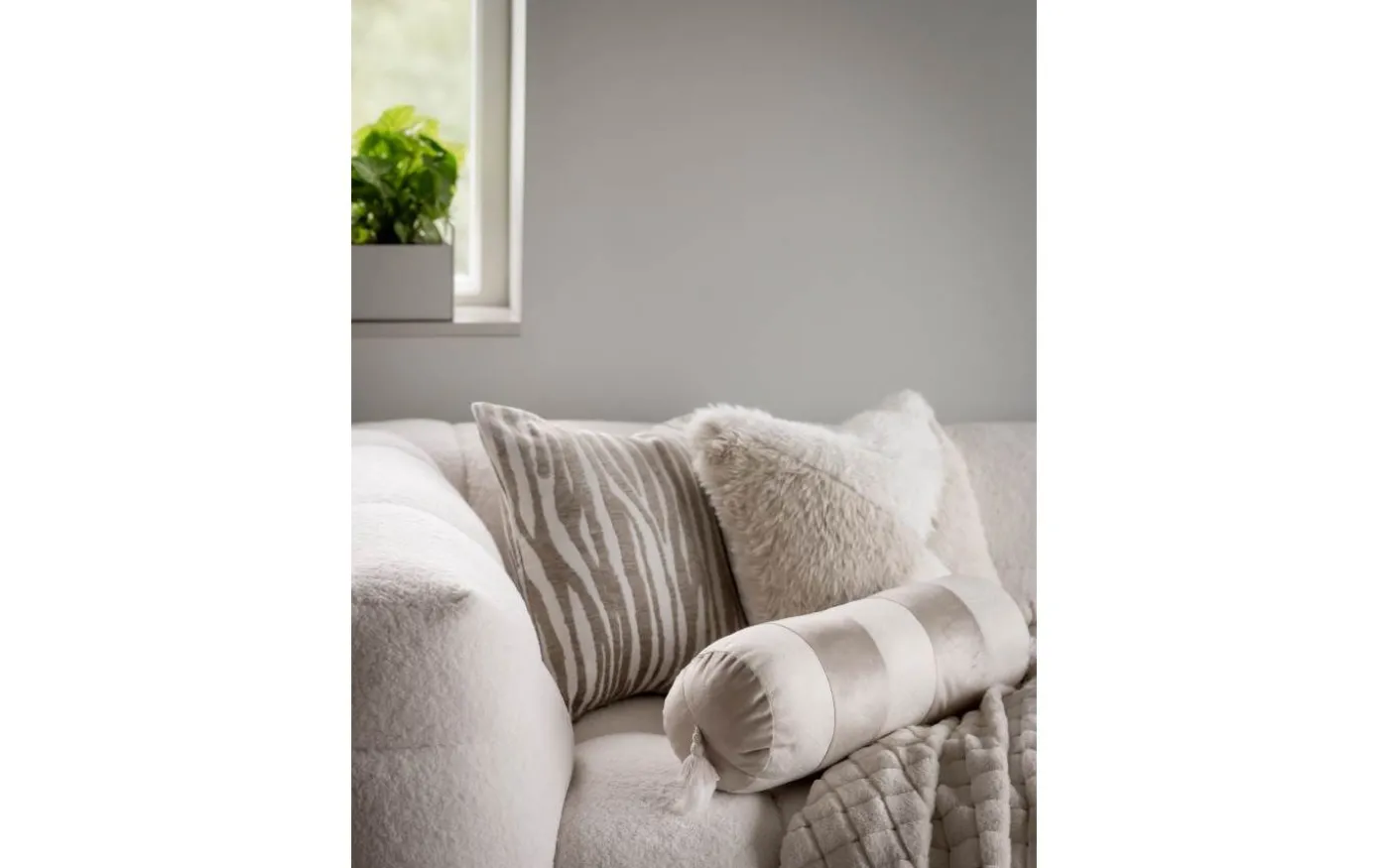 Ayla Kudde Beige 18x18x45cm