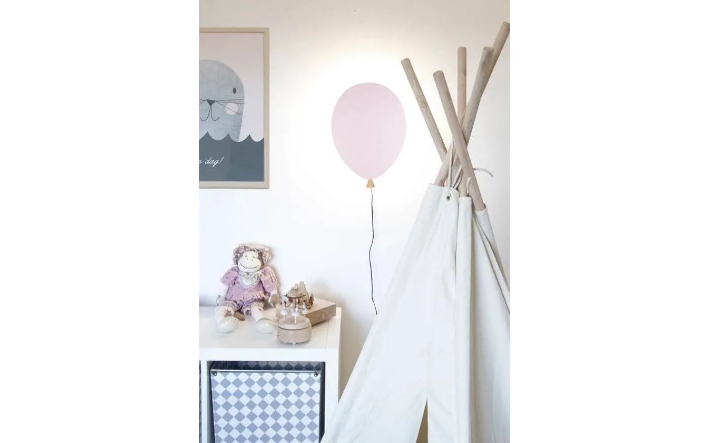 Barnrum<Globen Lighting Balloon Vägglampa 35cm LED 6W Rosa
