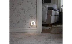 Inomhusdekorationer Batteri|Nattlampor<Star Trading Batteridriven Nattlampa med Sensor 3000K 30lm 0,6W