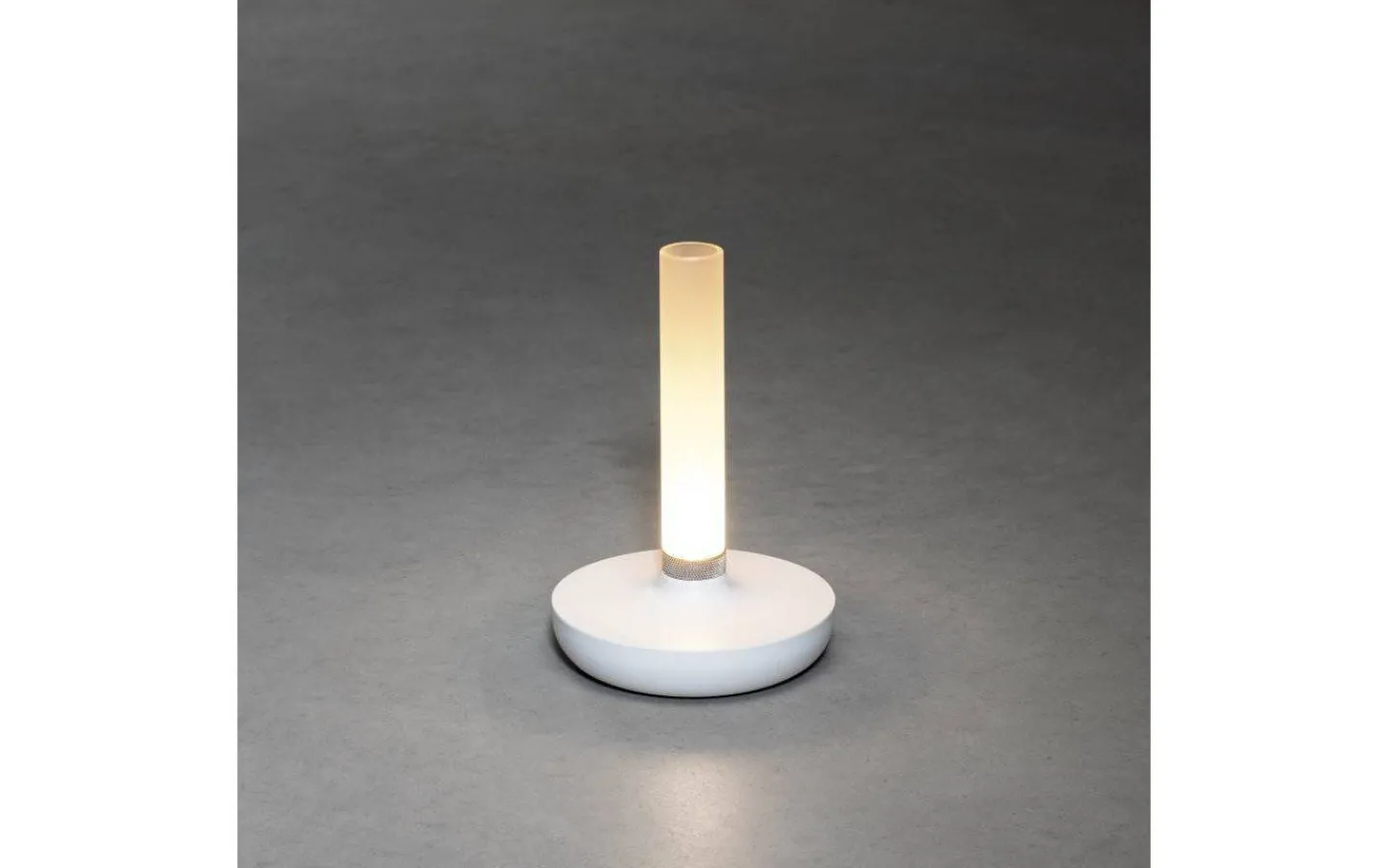 Konstsmide Biarritz Uppladdningsbar Bordslampa LED Vit IP54* Uppladdningsbara Lampor Utomhus|Uppladdningsbara Lampor Utomhus