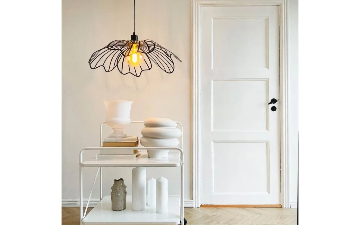 Blumen Taklampa 60cm Mattsvart