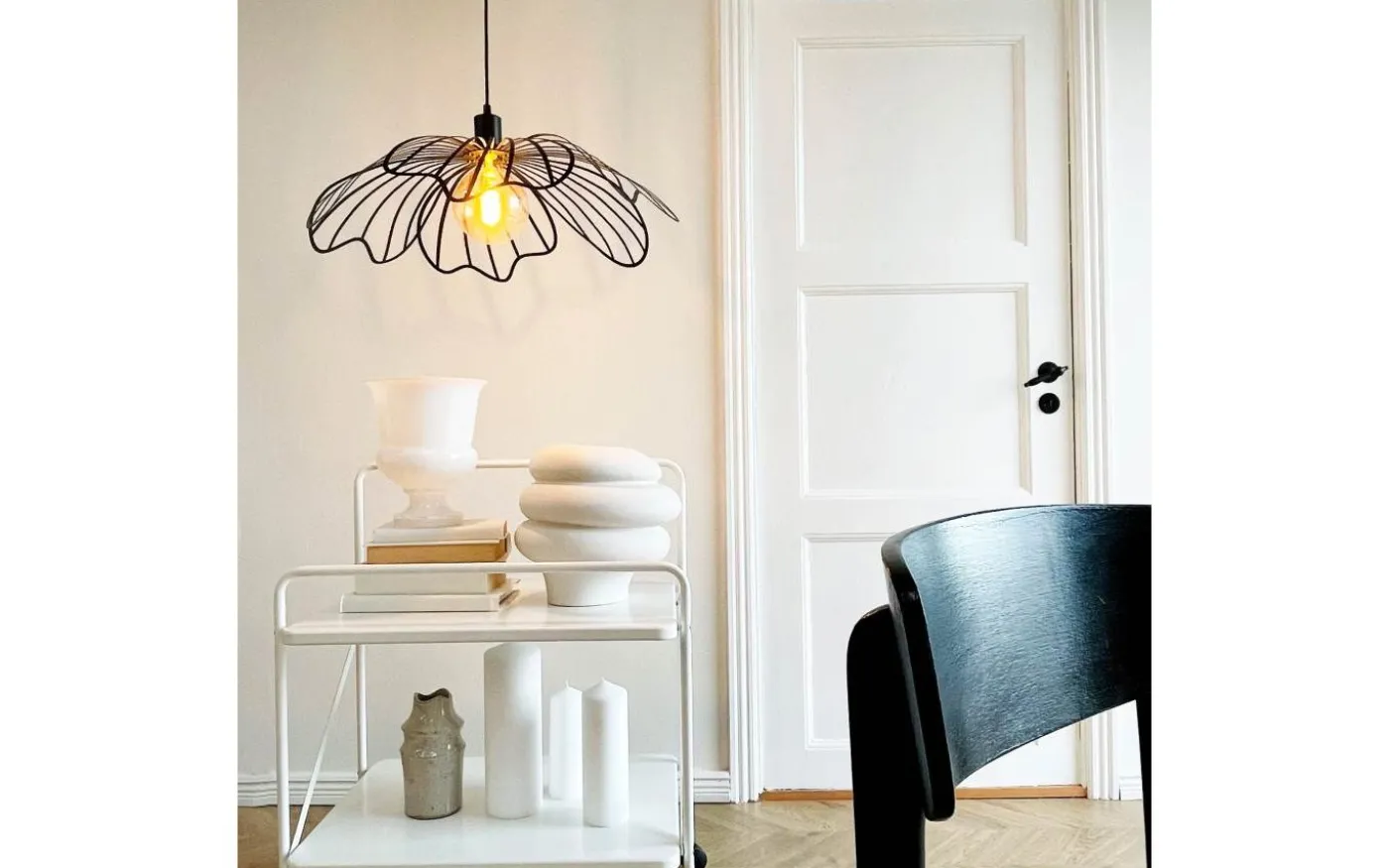 Blumen Taklampa 60cm Mattsvart