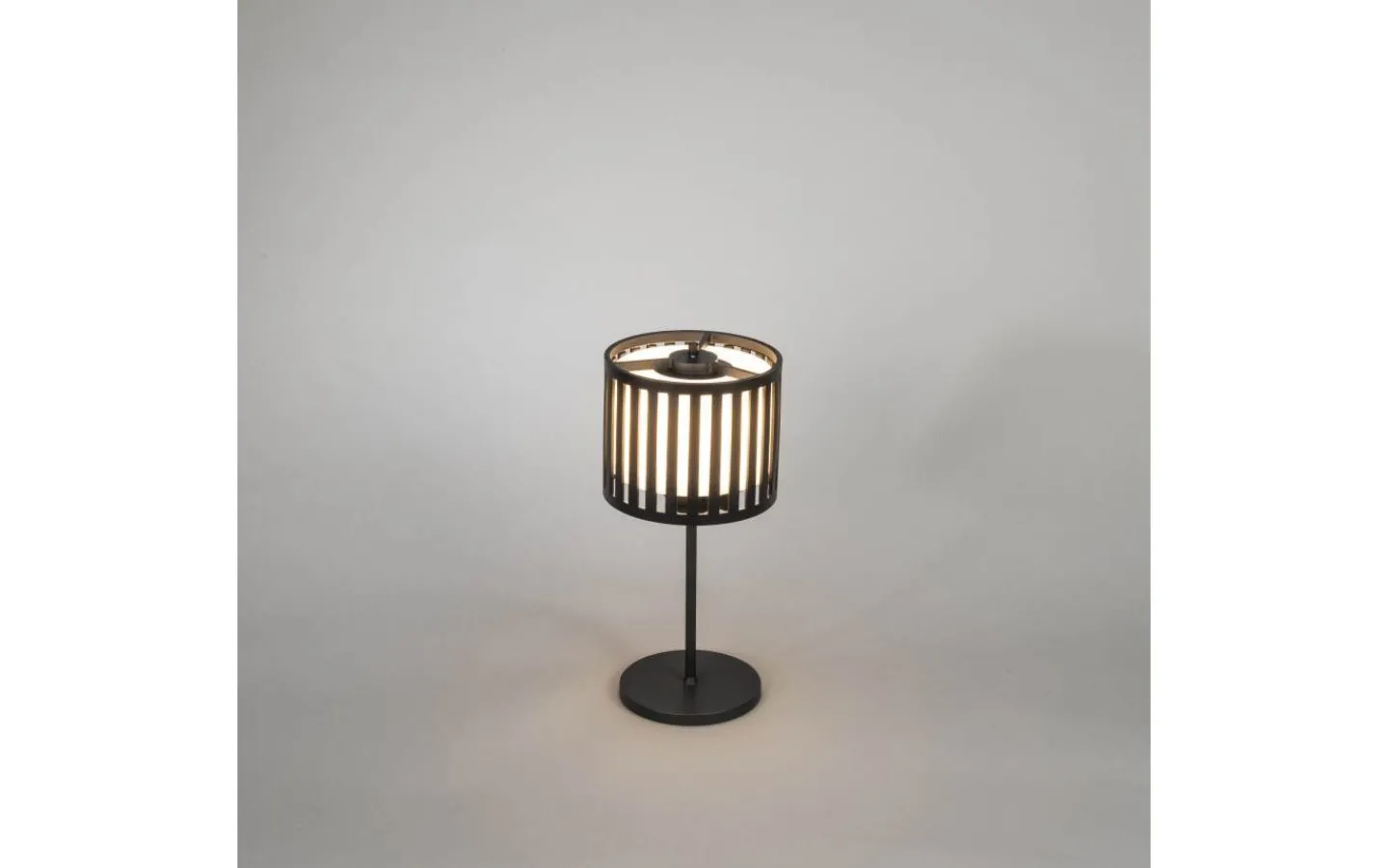 Konstsmide Bottle Uppladdningsbar Bordslampa LED 28cm Svart IP54* Uppladdningsbara Lampor Utomhus|Uppladdningsbara Lampor Utomhus