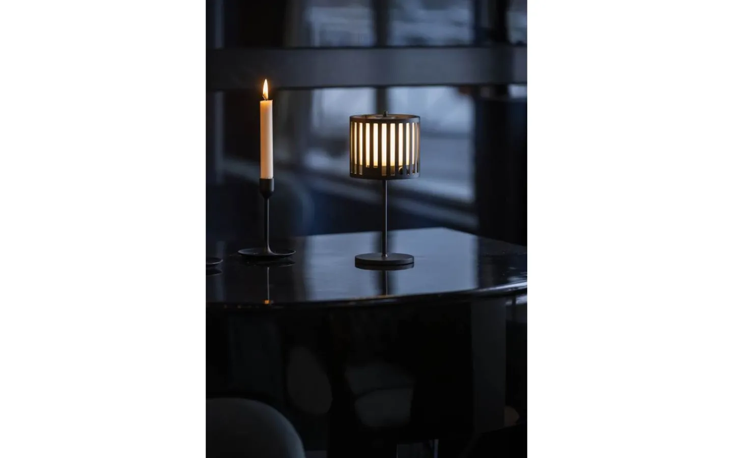 Konstsmide Bottle Uppladdningsbar Bordslampa LED 28cm Svart IP54* Uppladdningsbara Lampor Utomhus|Uppladdningsbara Lampor Utomhus