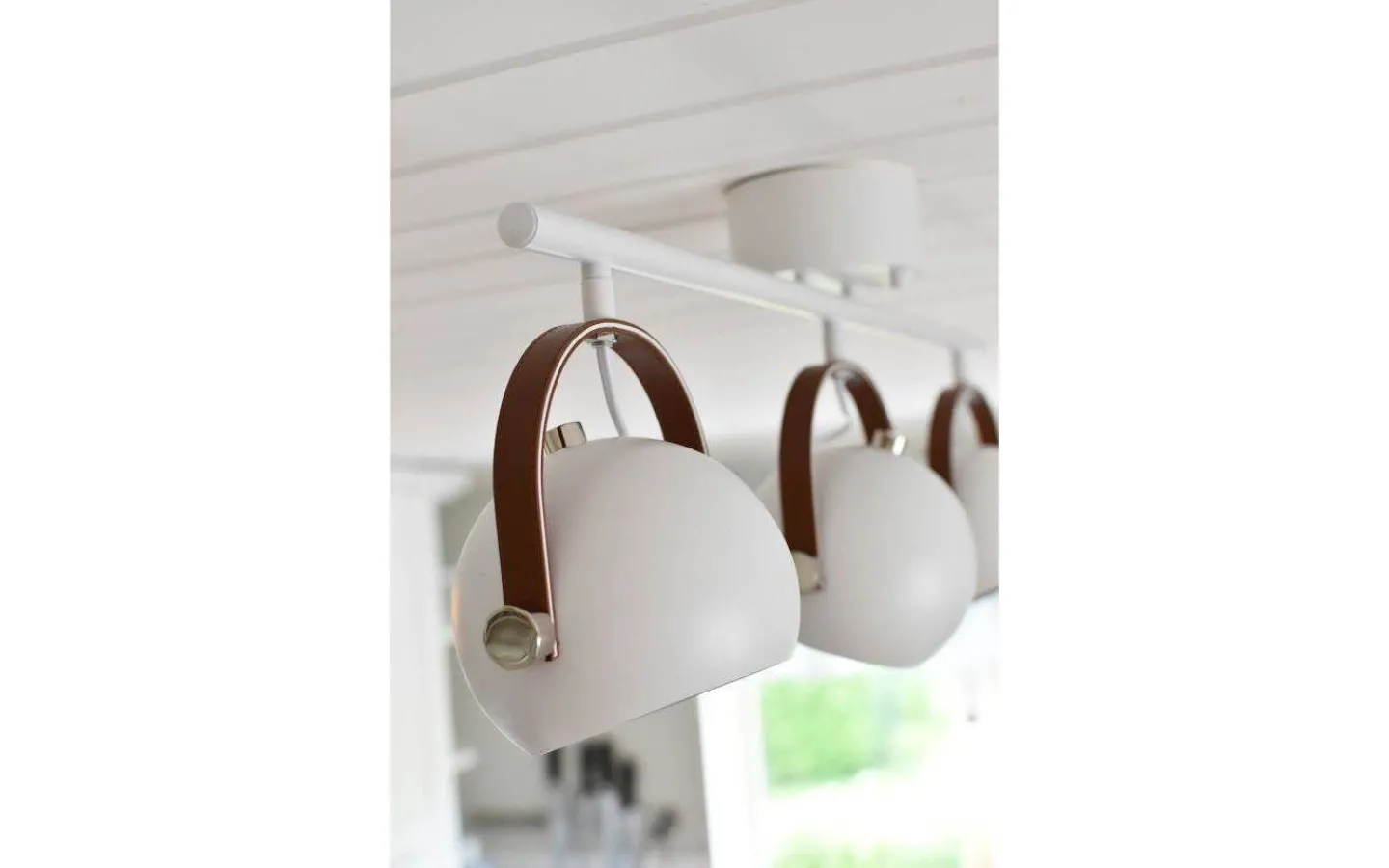 Aneta Bow Takspotlight 76cm Vit* Avlånga Takspotlights|Takspot Med 3 Lampor