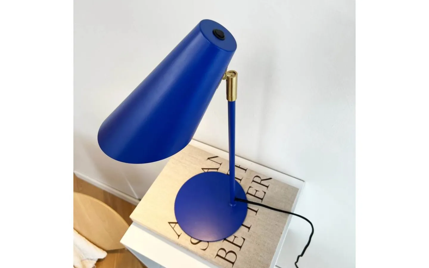 Skrivbordslampor<Dyberg Larsen Cale Skrivbordslampa 50cm Blå