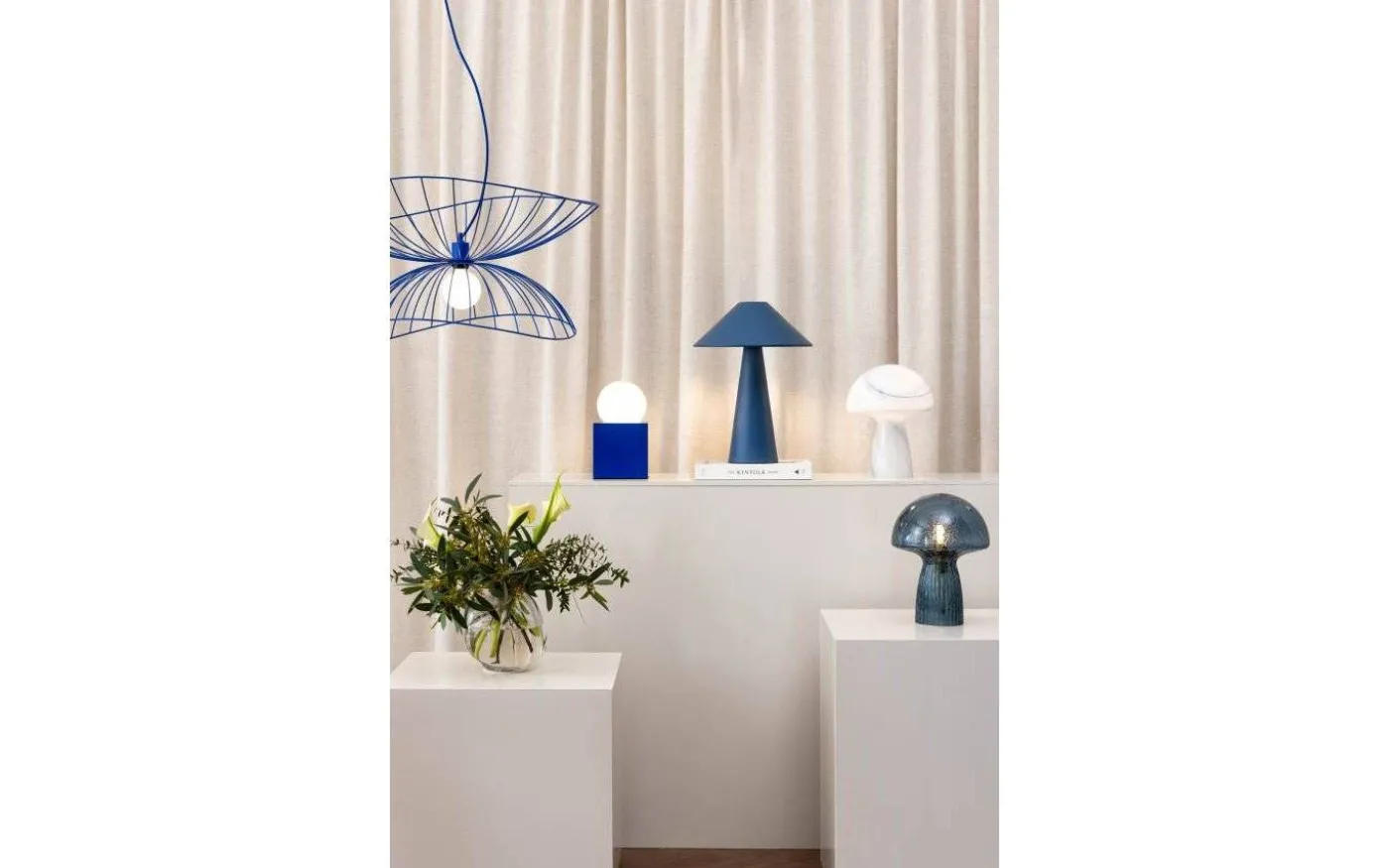 Cannes Bordslampa 40cm Blå