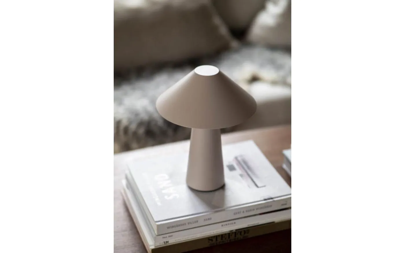 Cannes Portabel Bordslampa 26cm Mud IP44