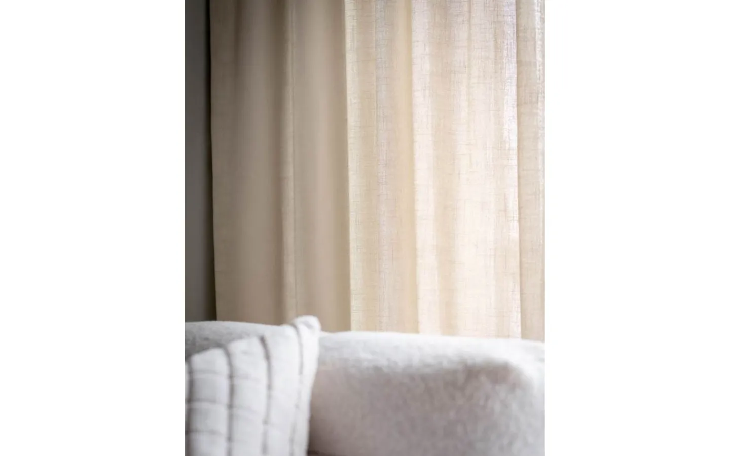 Enfärgade Gardiner<Svanefors Cecil Gardin 2-pack Lin 145x260cm