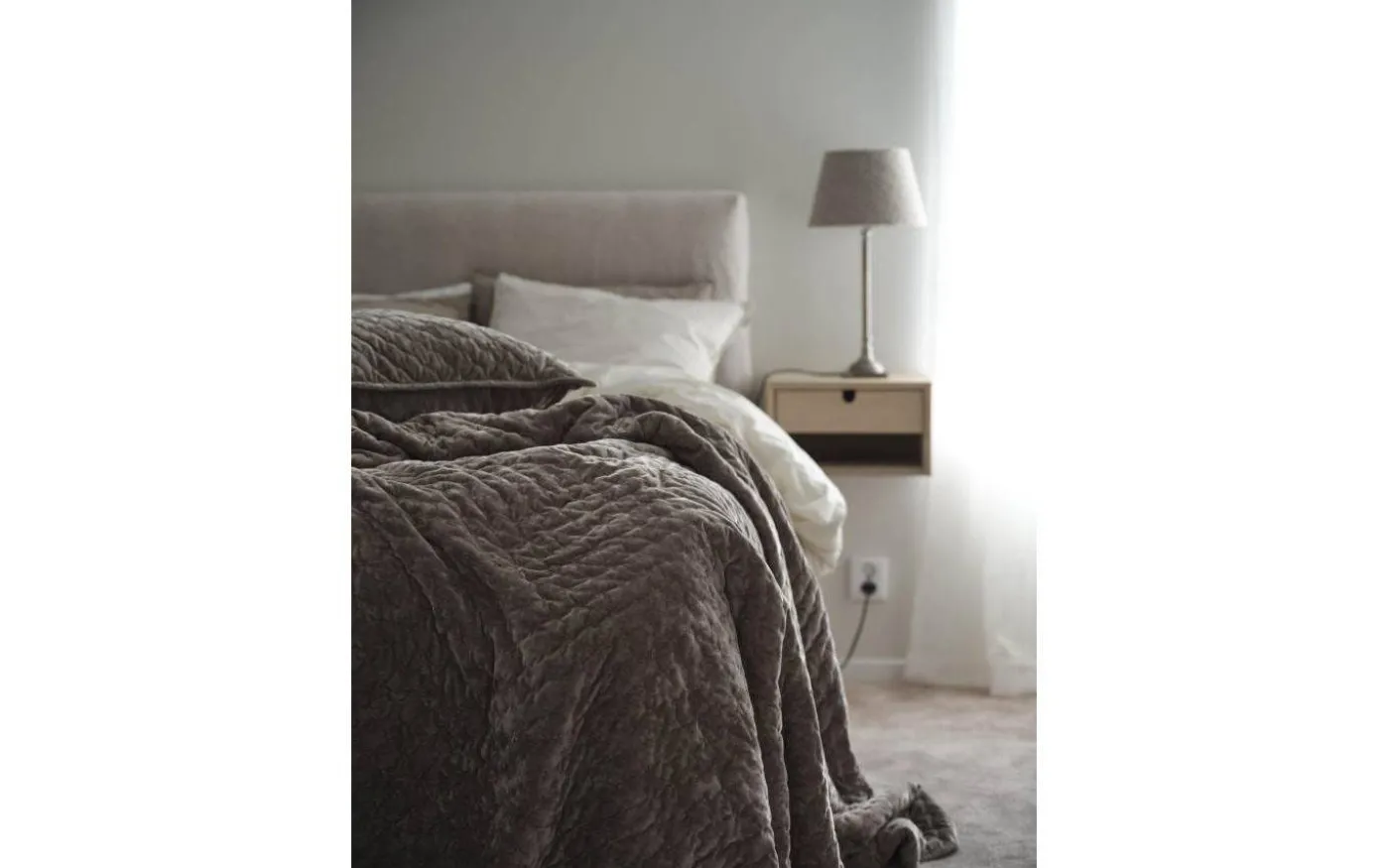 Cia Kuddfodral 60x60cm Brun