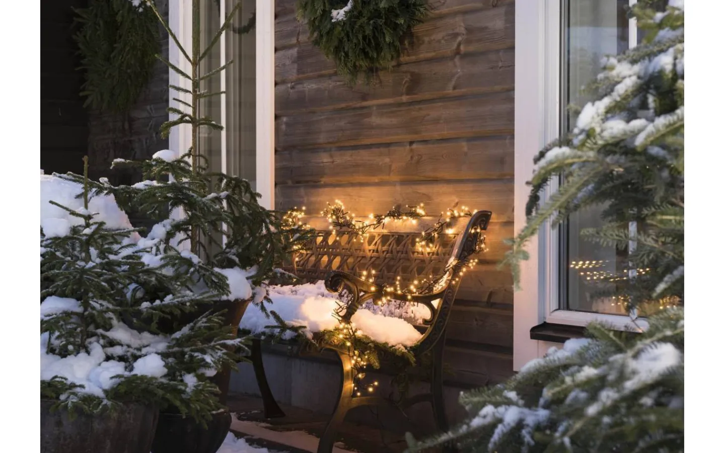 Konstsmide Clusterslinga 2,7m Amber med Chaser IP44* Korta Ljusslingor (1-10M)|Clusterslingor