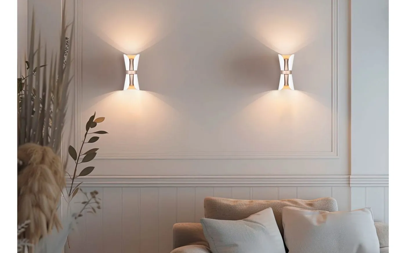 Coat Vägglampa 2xGU10 matt vit/kaffebrun