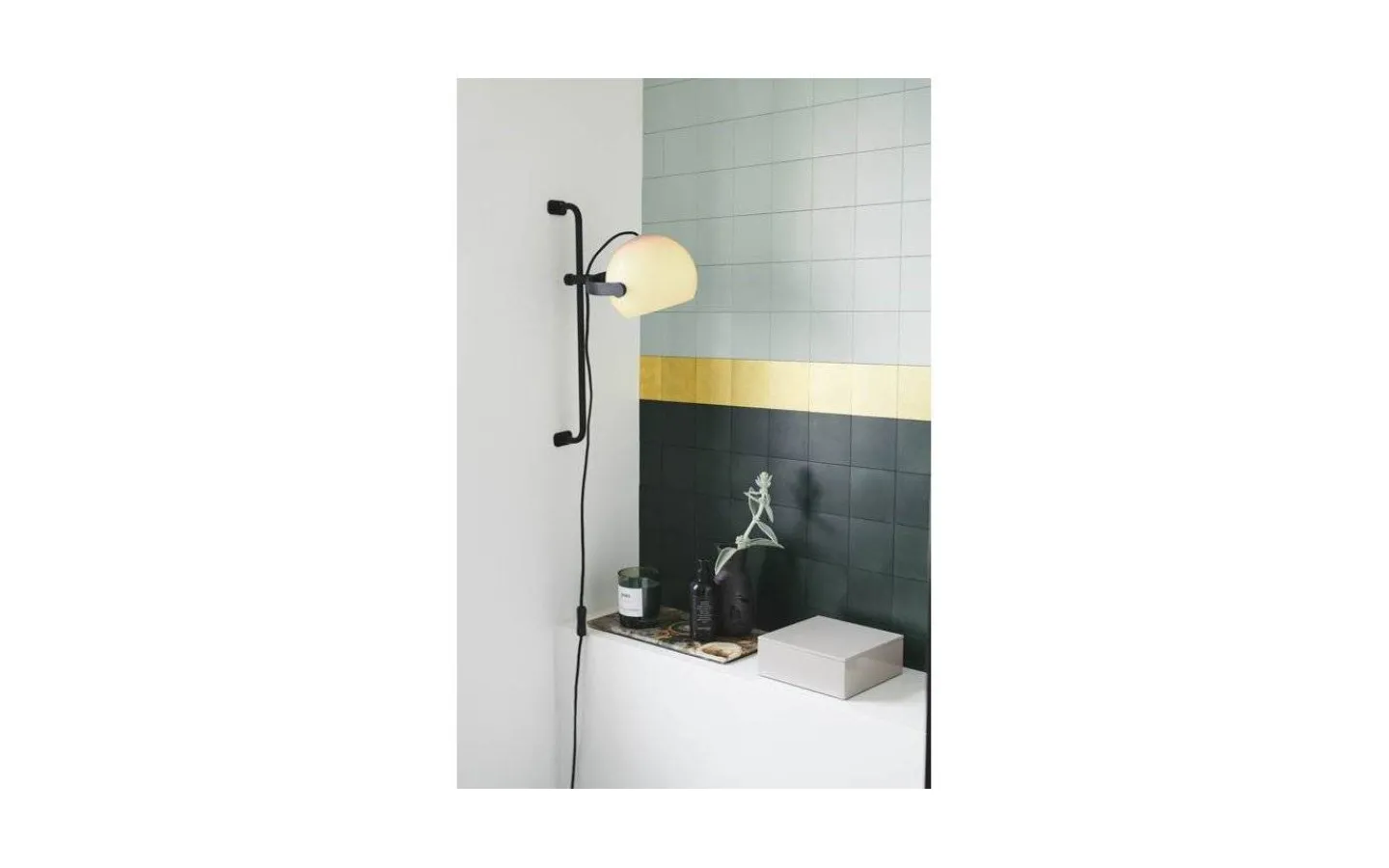 Läslampor<Halo Design DC Vägglampa 52cm Opal/Svart Ek