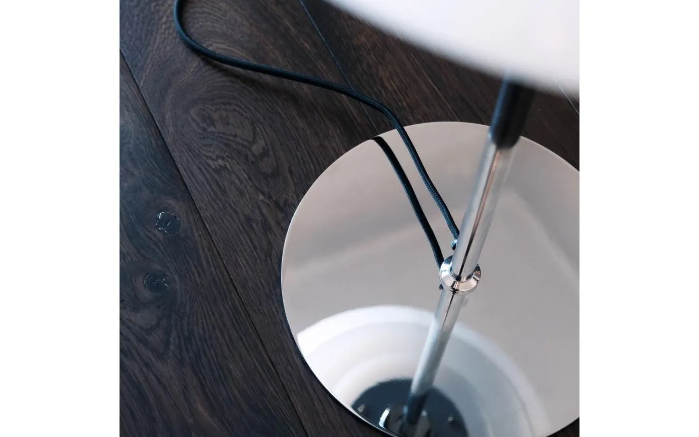 Dyberg Larsen DL31 Bordslampa 50cm Opal/Krom* Bordslampor