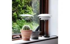 Dyberg Larsen DL20 Bordslampa 30cm Vit/Krom* Bordslampor