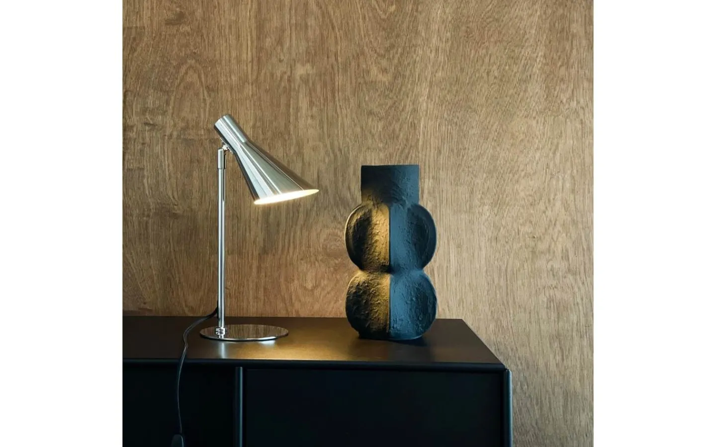 Dyberg Larsen DL12 Mini Skrivbordslampa 39,5cm Krom* Skrivbordslampor