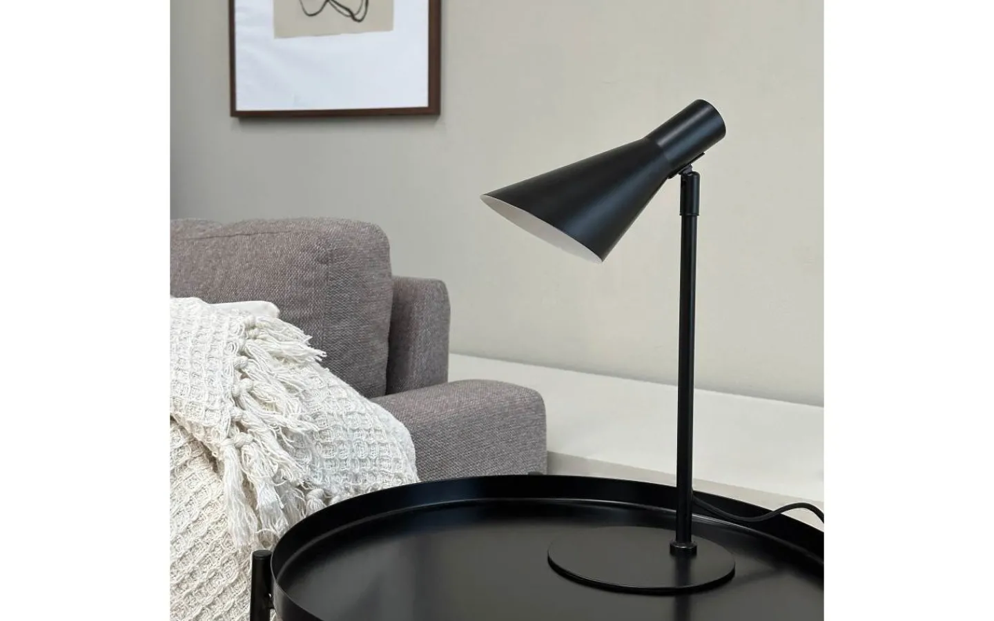 Dyberg Larsen DL12 Mini Skrivbordslampa 39,5cm Svart* Skrivbordslampor