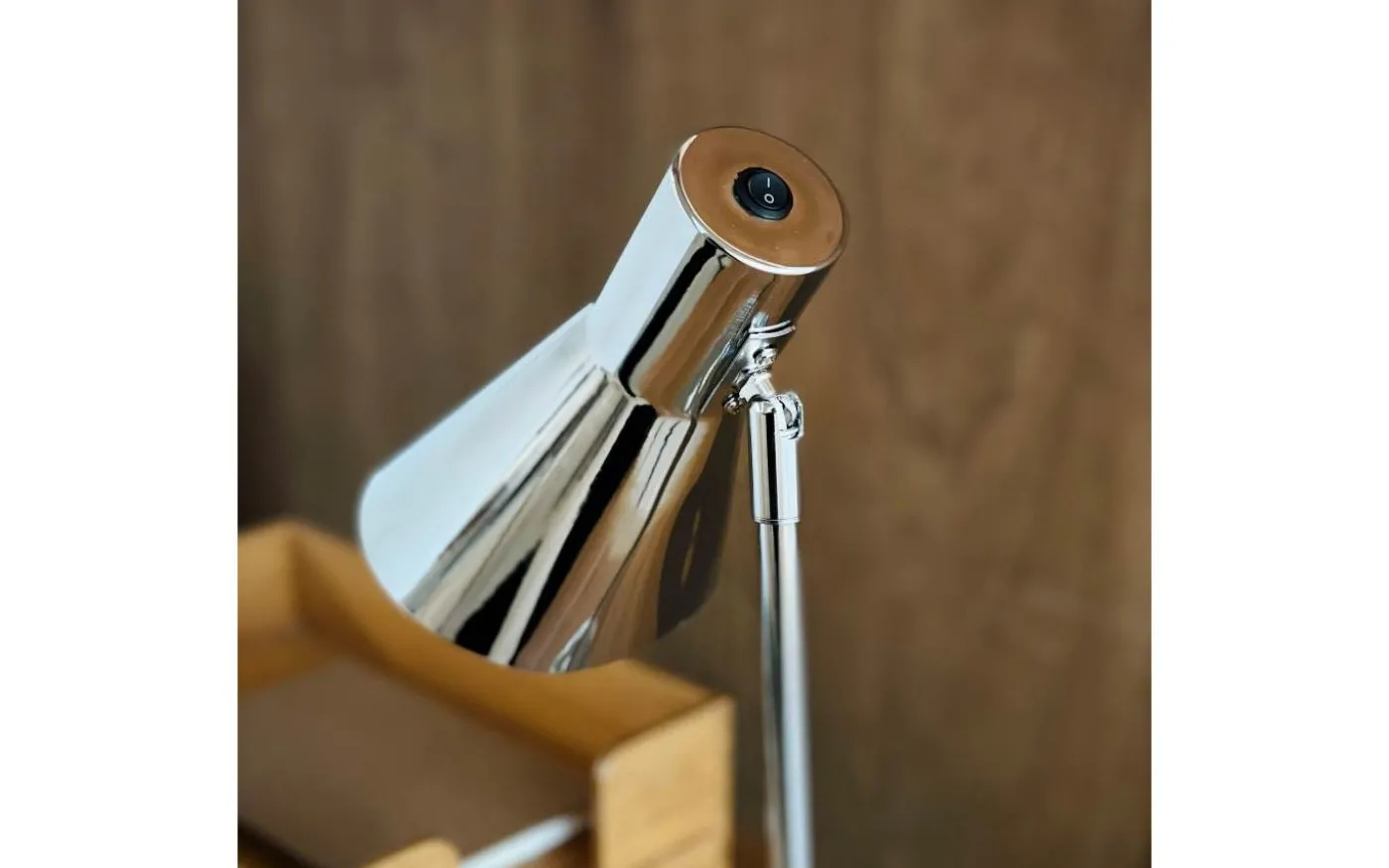 DL12 Skrivbordslampa 44,5cm Krom