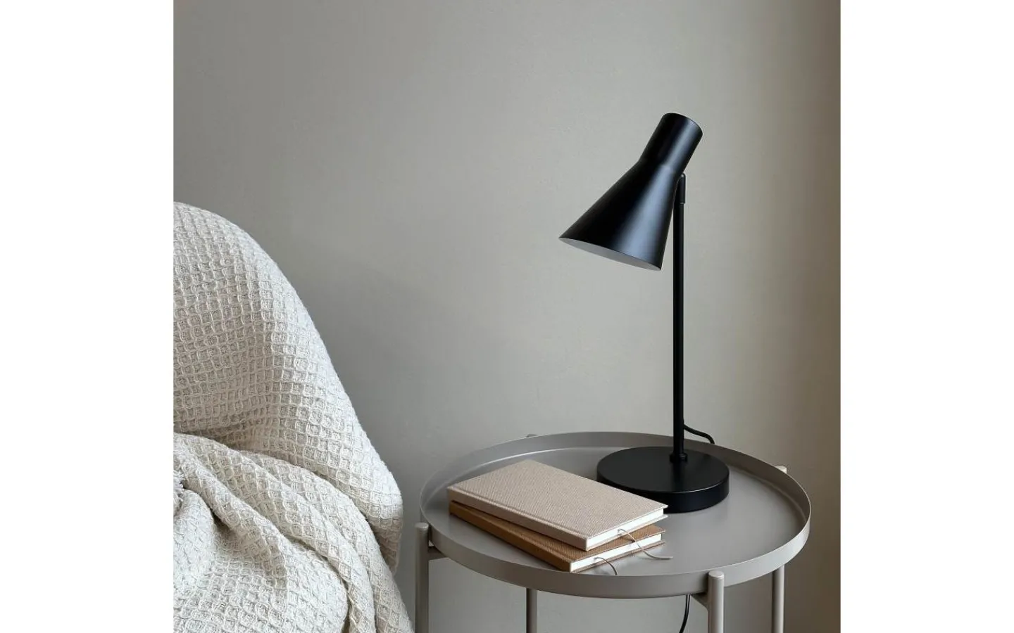 Dyberg Larsen DL12 Skrivbordslampa 44,5cm Svart* Skrivbordslampor