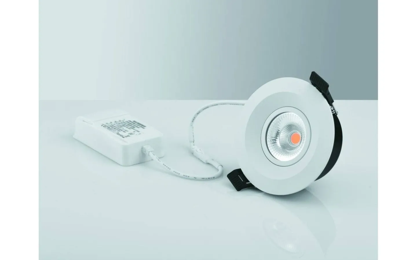 Downlights, Spotlight<Malmbergs Downlight BE-8853, LED, 450 lm, 640 cd, 3000K, 230V, 6 st