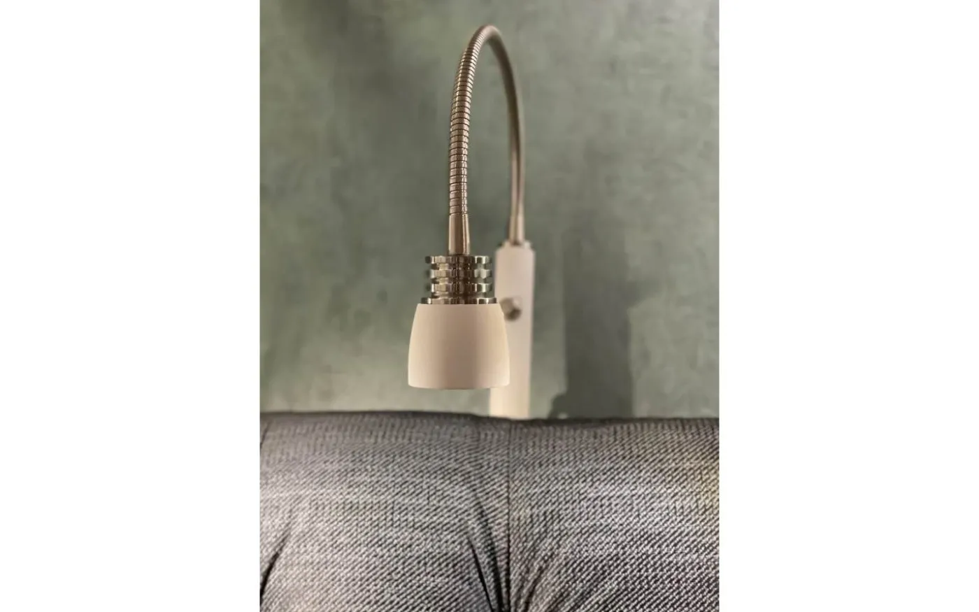 Eketorp Sänglampa LED 3W 2700K Vit/Stål