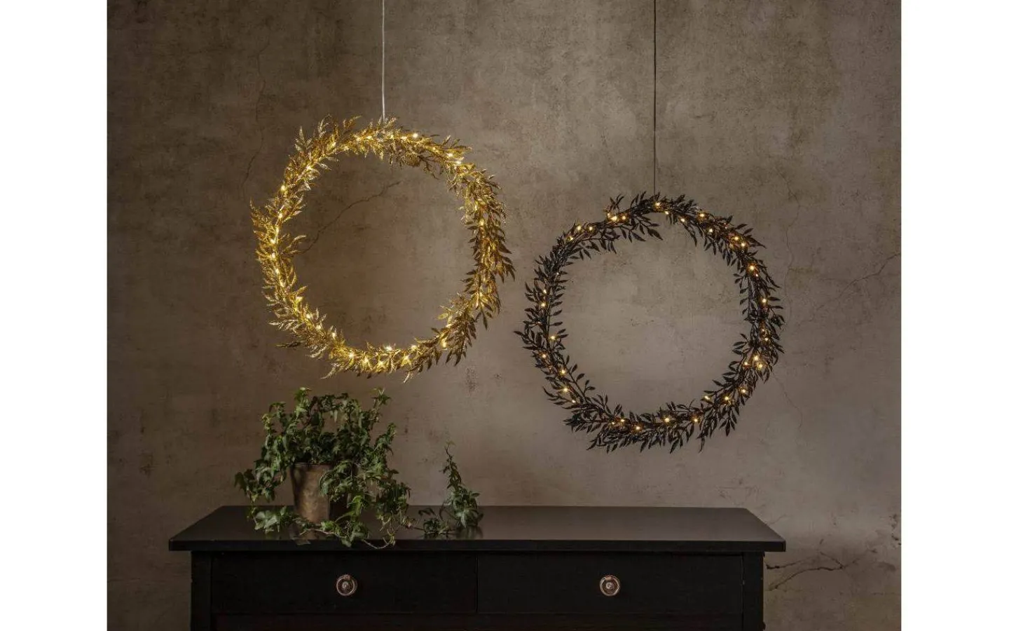 Kransar|Batteri Julpynt Inomhus<Star Trading Elegant Batteridriven Krans 44cm Mässing/Guld