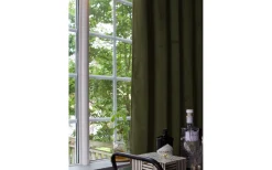 Svanefors Estelle Sammet Gardin 2P Mossa 2x135x320cm* Mörkläggningsgardiner|Enfärgade Gardiner