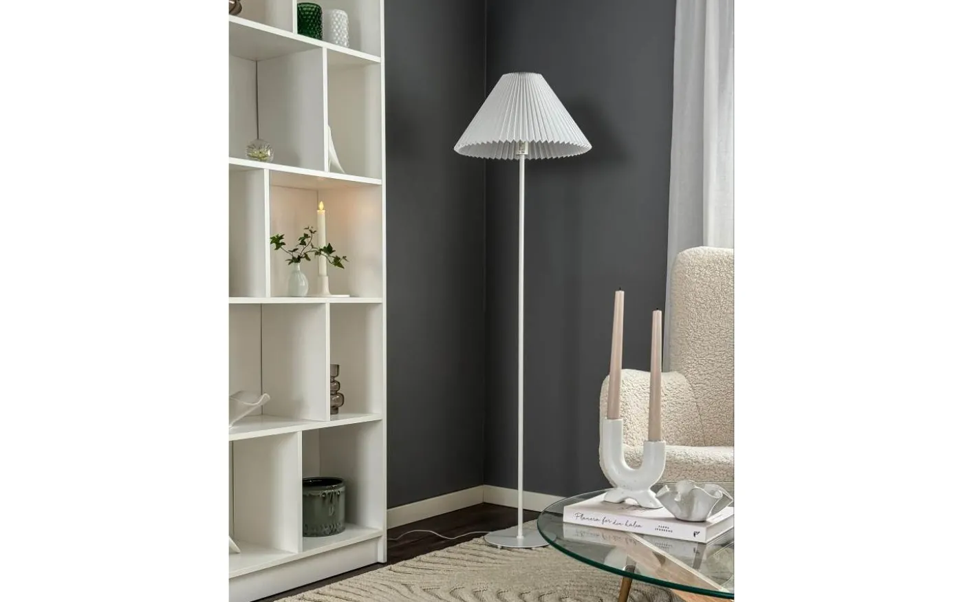 Ester Golvfot 136cm Vit