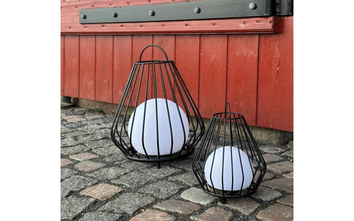 Evesham Laddbar/Solcells Lykta 23cm LED 2700K Svart IP44