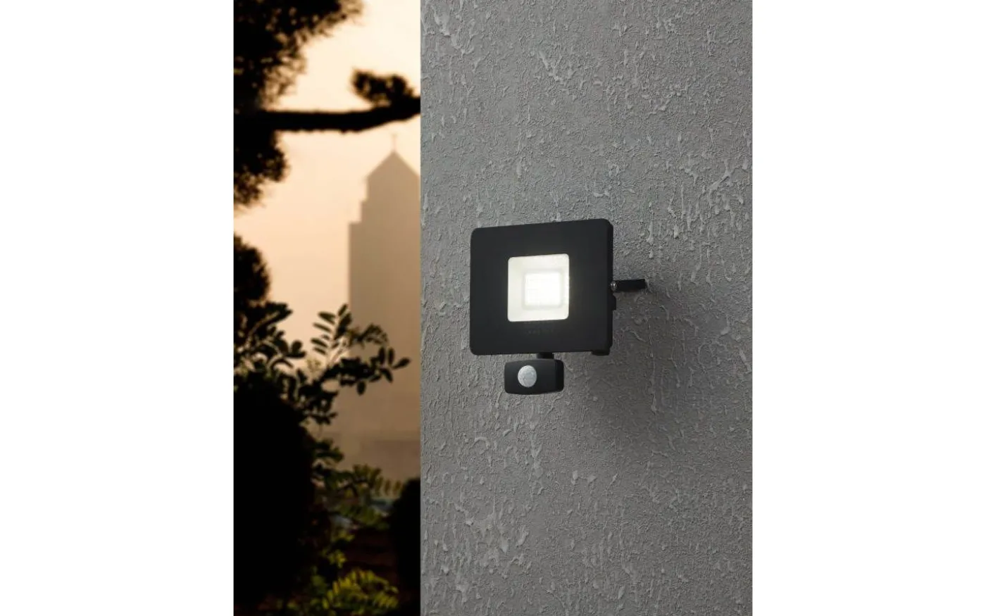 Faedo 3 Strålkastare Rörelse LED 5000K 31W Svart IP44