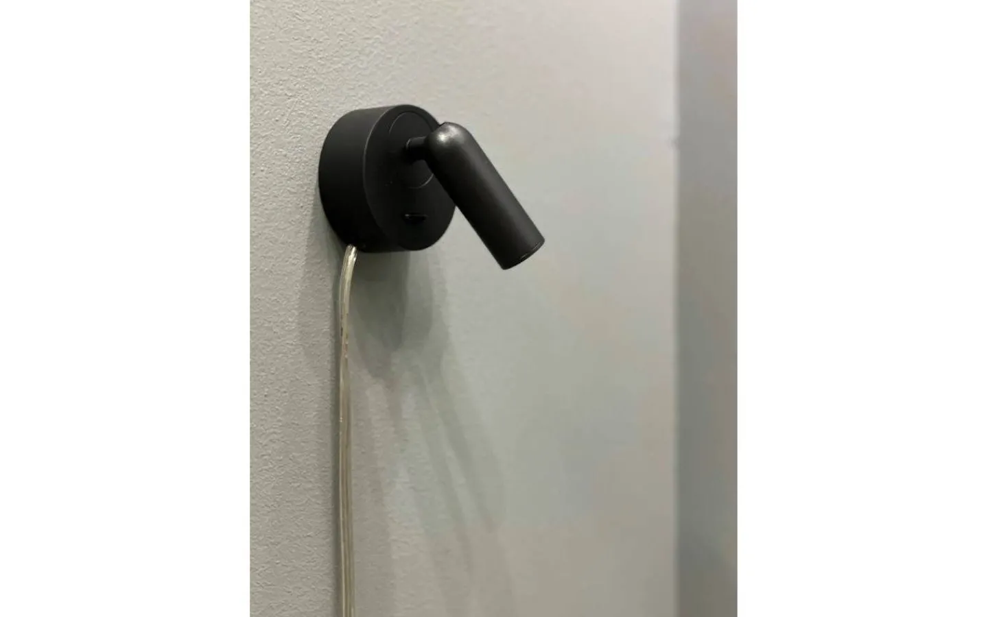 Sovrum|Läslampor<Aneta Fenja Vägglampa LED 3W 3000K Svart