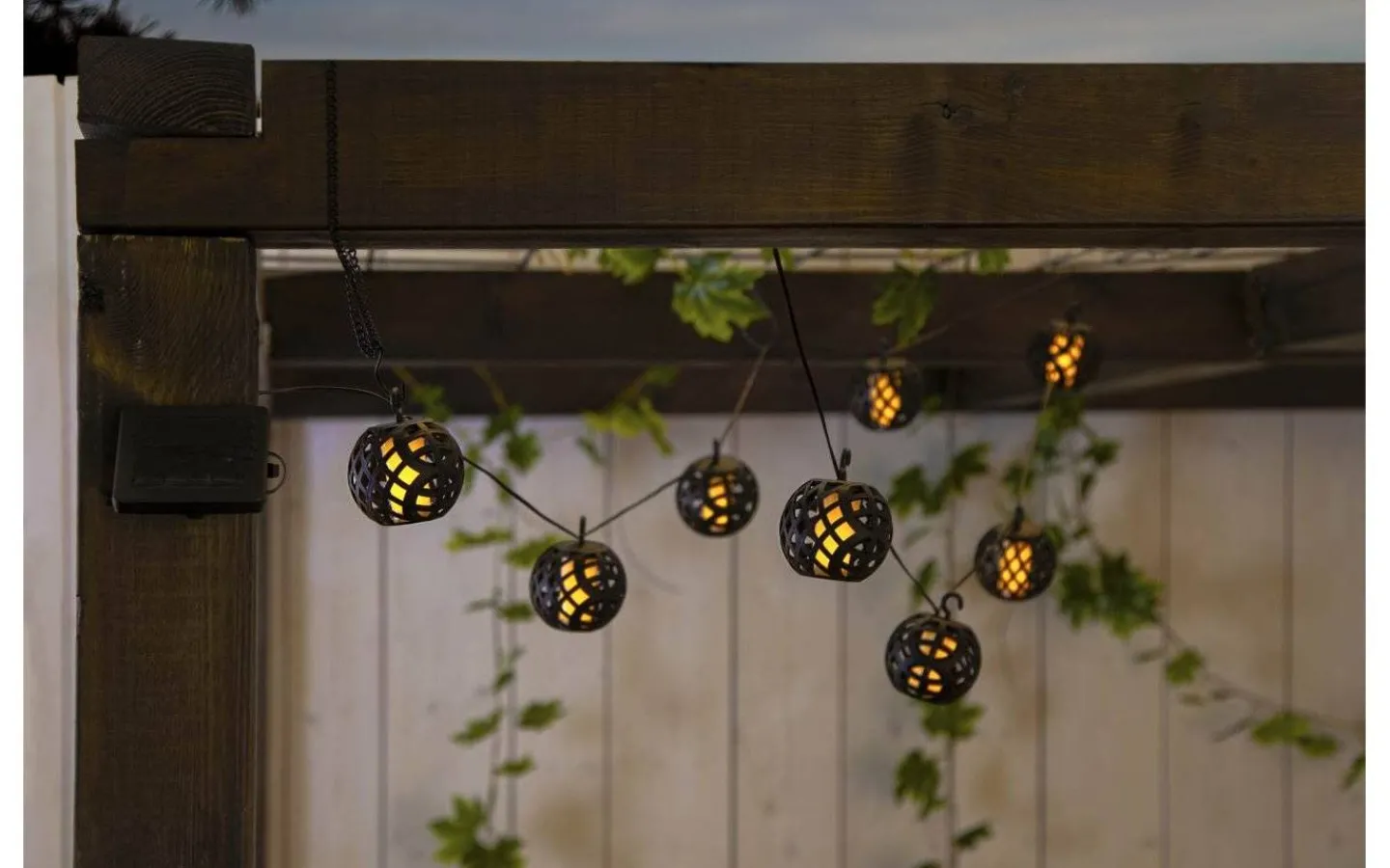 Star Trading Flame Solcellsdriven Ljusslinga Svart 2,1m* Solcellslampor Dekoration|Visa Alla Solcellslampor