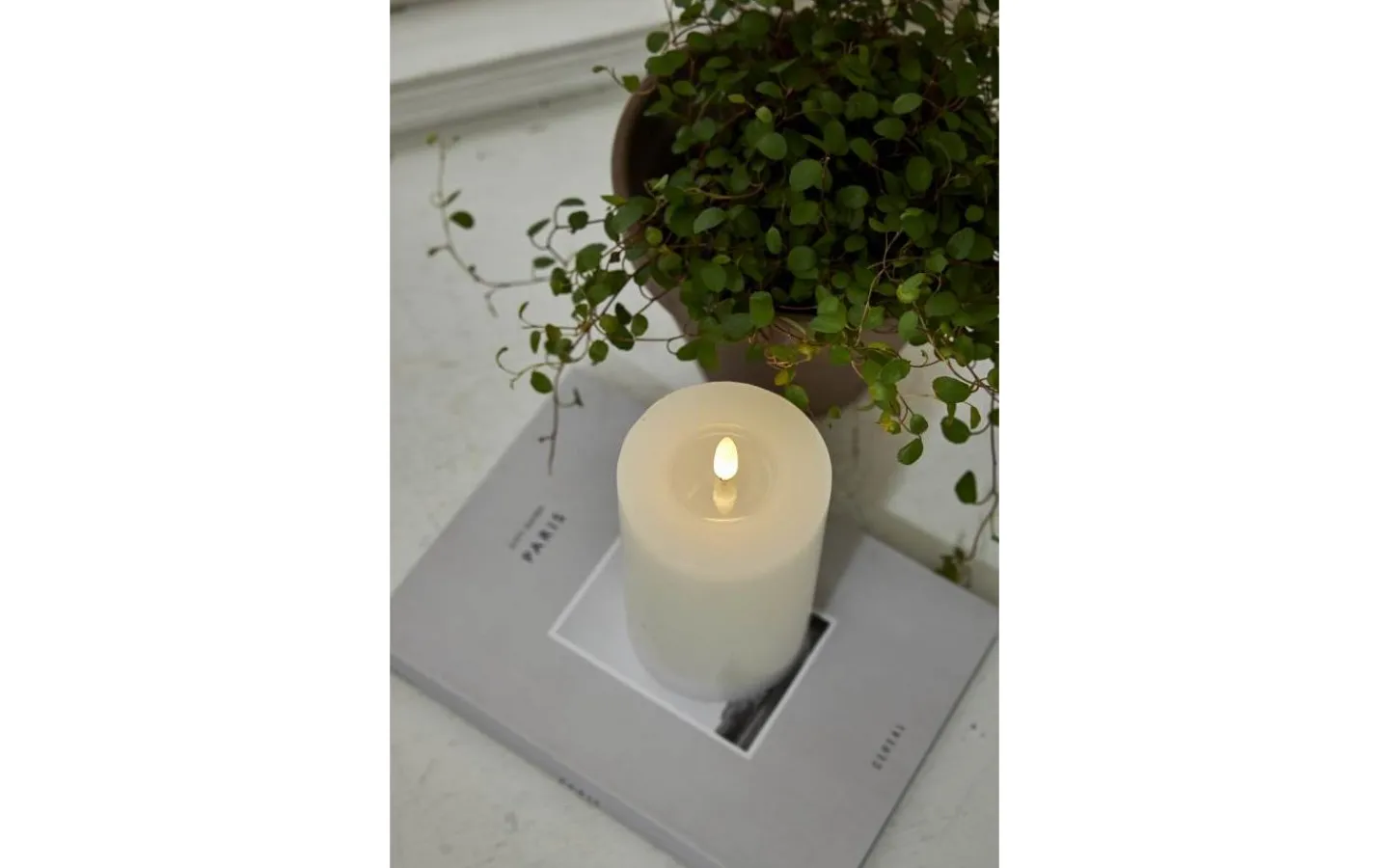 Star Trading Flamme Flow Batteridrivet Blockljus 15cm Longlife 1500h Vit* Flamme Batteriljus (Hela Serien)|Flamme Batteriljus (Hela Serien)