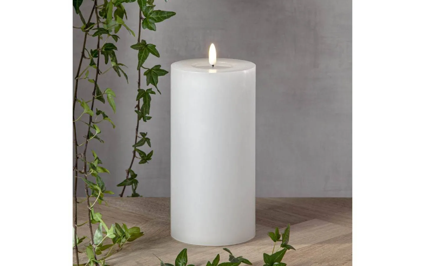 Flamme Batteriljus (Hela Serien)|Flamme Batteriljus (Hela Serien)<Star Trading Flamme Flow Batteridrivet Blockljus 22,5cm Longlife 2500h Vit