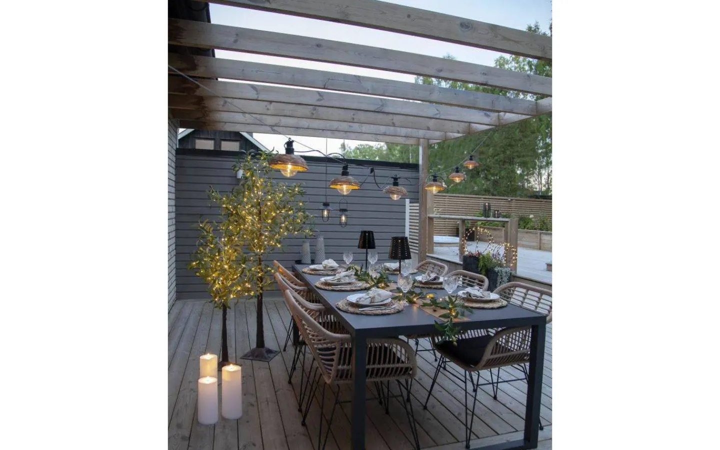 Flamme Batteriljus (Hela Serien)|Flamme Batteriljus (Hela Serien)<Star Trading Flamme Rak Blockljus 32,5cm Vit IP44