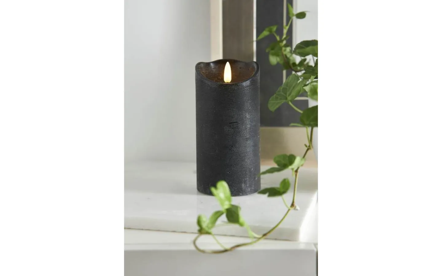 Star Trading Flamme Rustic Batteridrivet Blockljus 15cm Svart* Flamme Batteriljus (Hela Serien)|Flamme Batteriljus (Hela Serien)