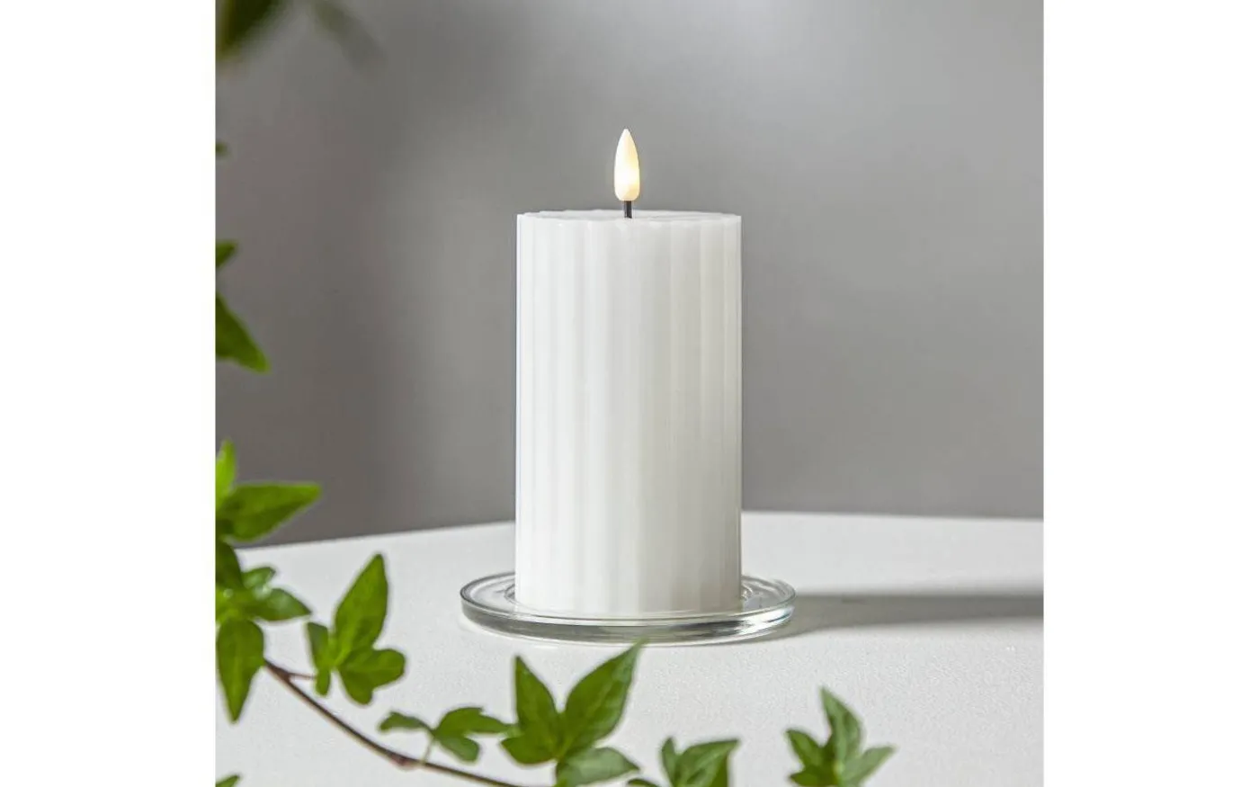 Flamme Stripe Batteridrivet Blockljus 15cm Vit