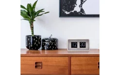 Väggklockor|Bordsklockor<NeXtime Flip Clock 24HR Bords-/Väggklocka 18 cm Vit