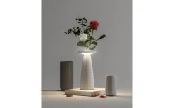 Allmänbelysning|Uppladdningsbara Lampor Utomhus<Ubiqua Lighting Flora Batterilampa 24cm 2700/3000K Sand IP54