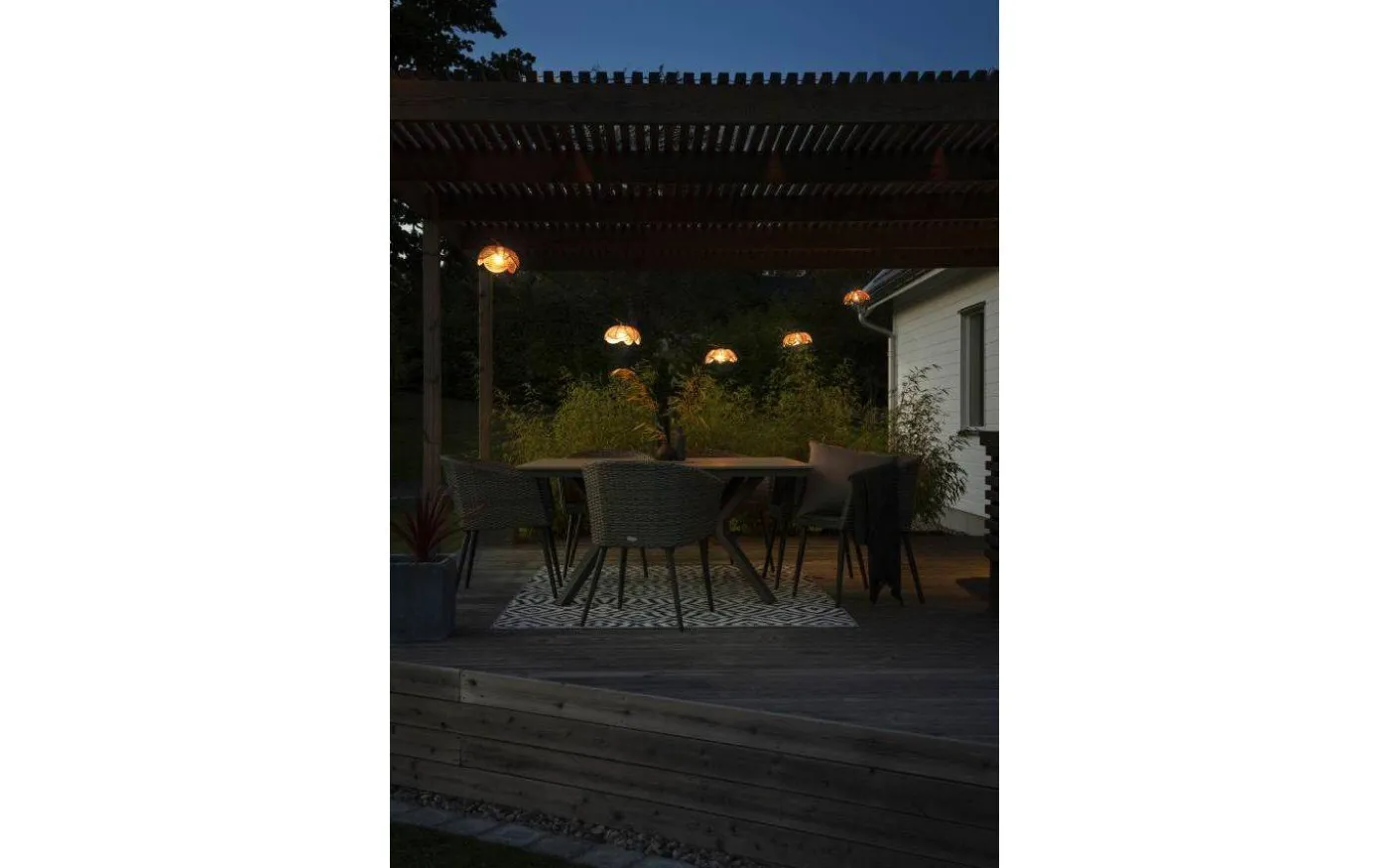 Flower Ljusslinga START 20m 10L Amber IP44